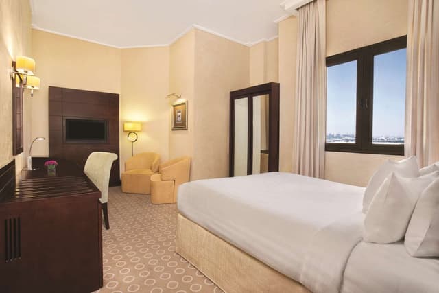 FAMILY TWO BEDROOM SUITE
