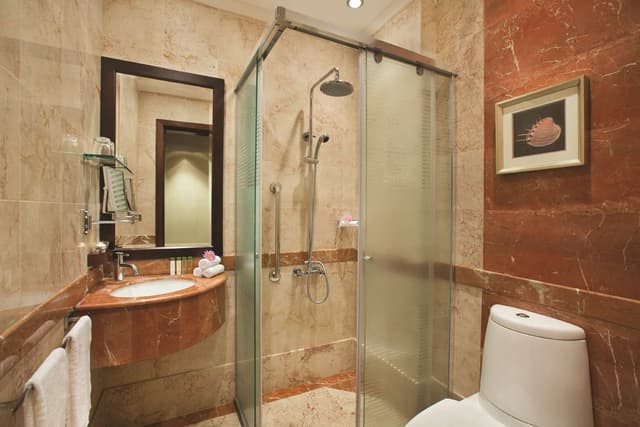 KING ONE BEDROOM SUITE