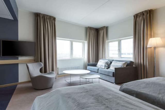 Deluxe Room, 2 Twin Beds, Non Smoking