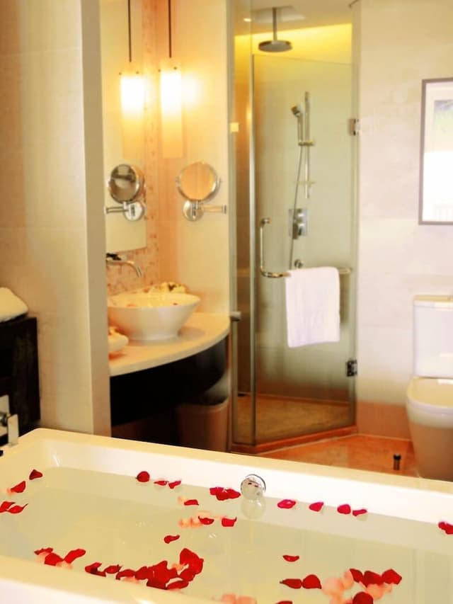 Honeymoon Room, 1 King Bed, Smoking, Sea View