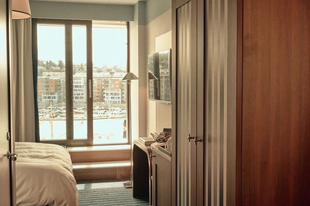 Classic Room, Balcony