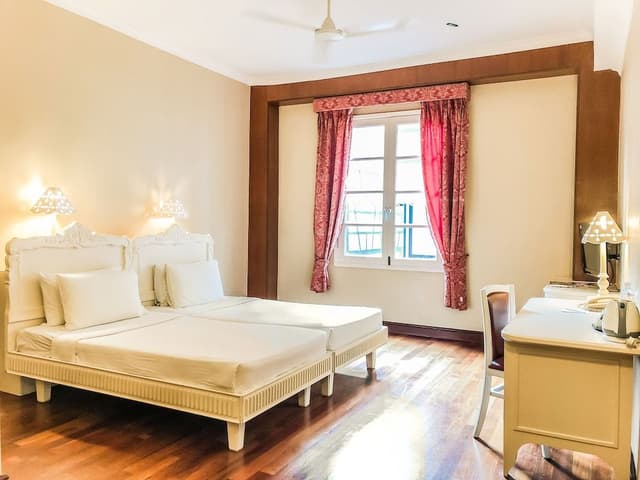 Superior Twin Room