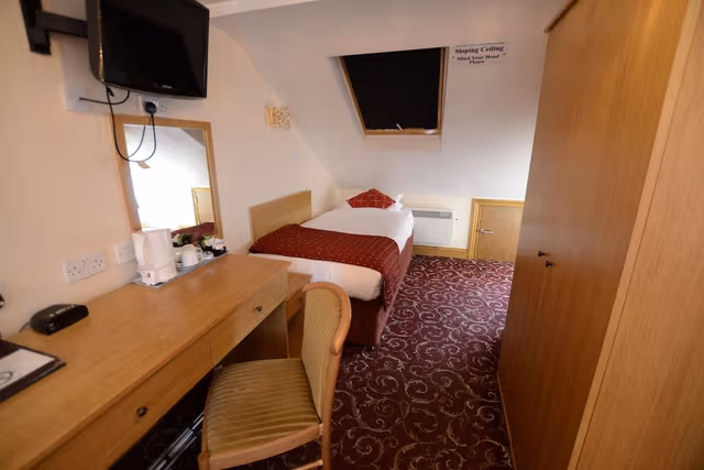 Single Room