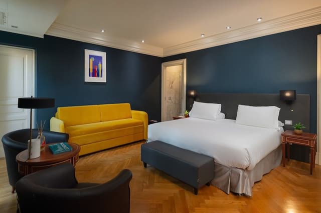 Junior Suite