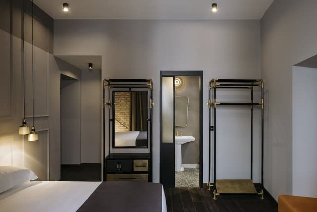 Standard Room, 1 King Bed (Baby Double)