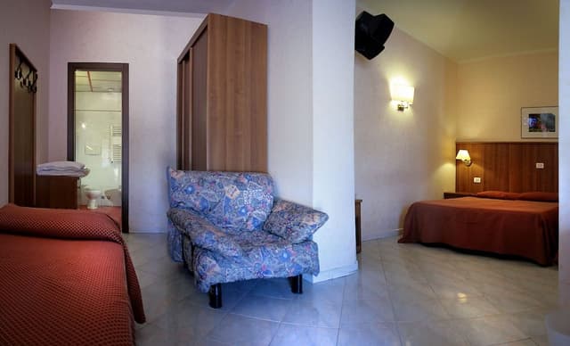 Triple Room