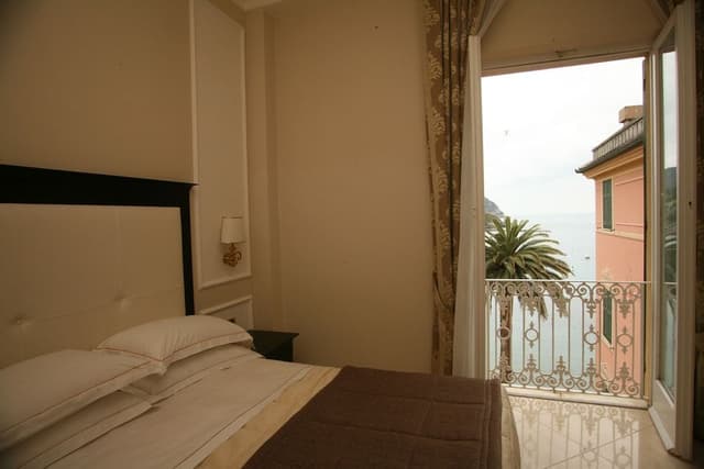 Suite, Sea View (beach access included)