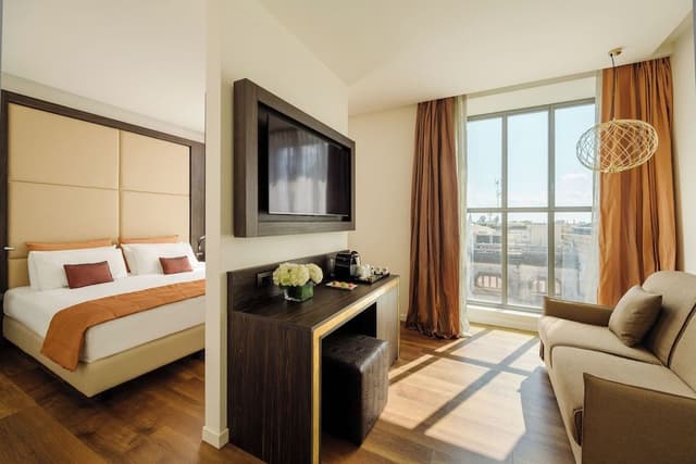 Executive Junior Suite