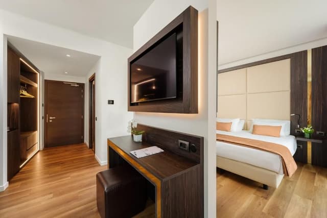 Executive Junior Suite
