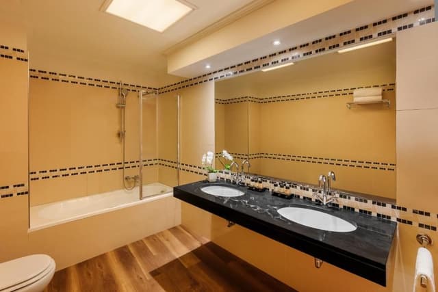 Superior Triple Room