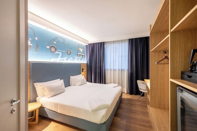 Comfort Double or Twin Room