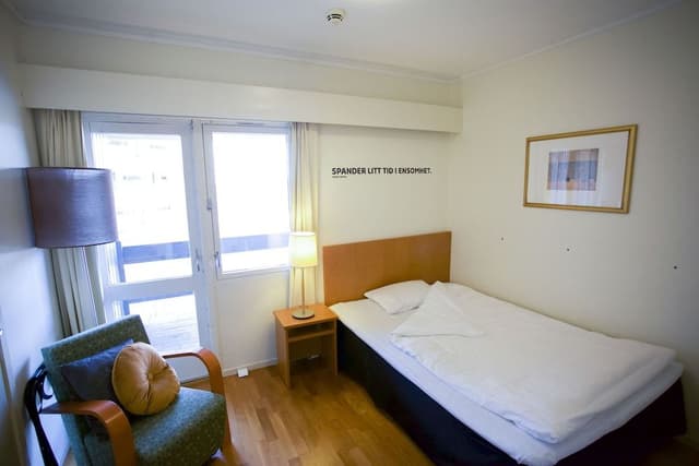 Economy Single Room, 1 Large Twin Bed