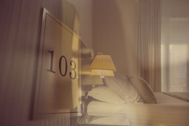 Standard Room, 1 Queen Bed