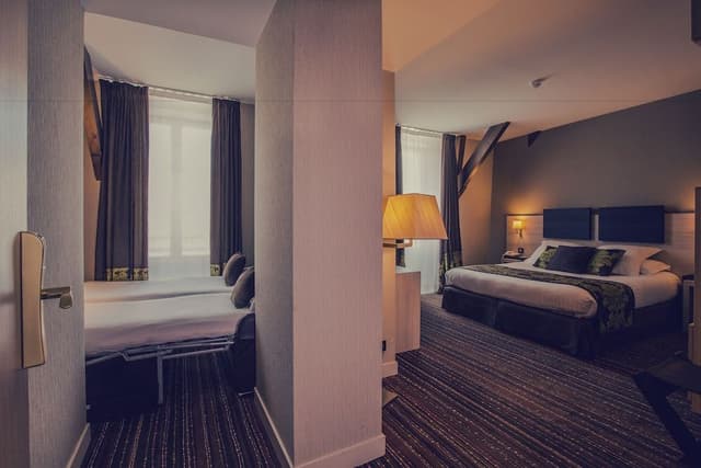 King Suite with Bathtub and Sofa Bed