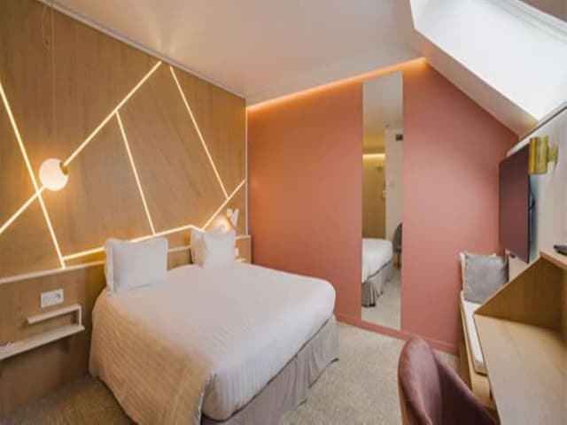 Classic Room, 1 King Bed, Non Smoking (Tradition)