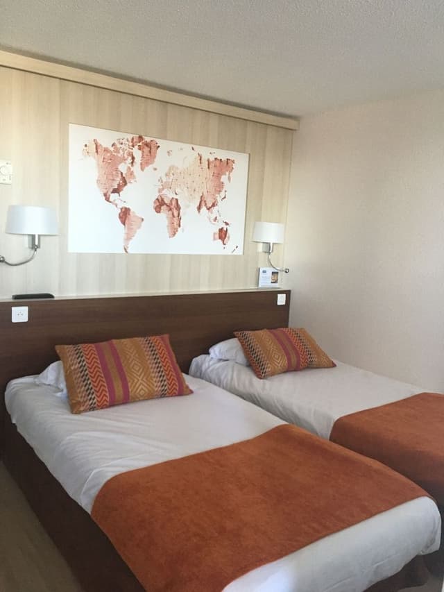 Standard Room, 2 Twin Beds