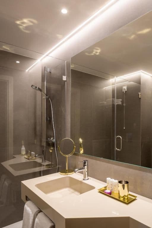 Deluxe Double Room with Sanctuary view