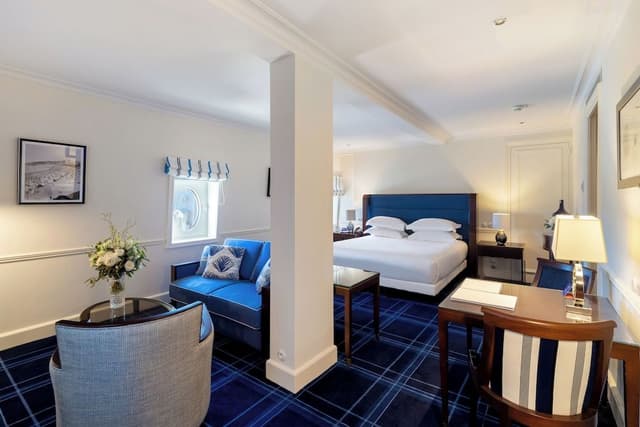 Junior Suite, 1 King Bed (Cruise Liner Collection)