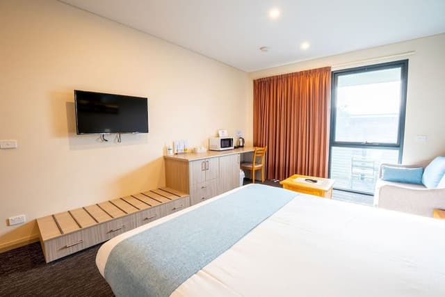 Superior Queen Suite