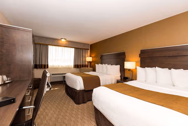 Standard Room, 2 Double Beds, Non Smoking (Upgrade)