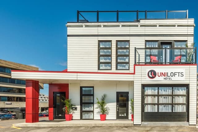 Standard Studio (Unilofts Building)