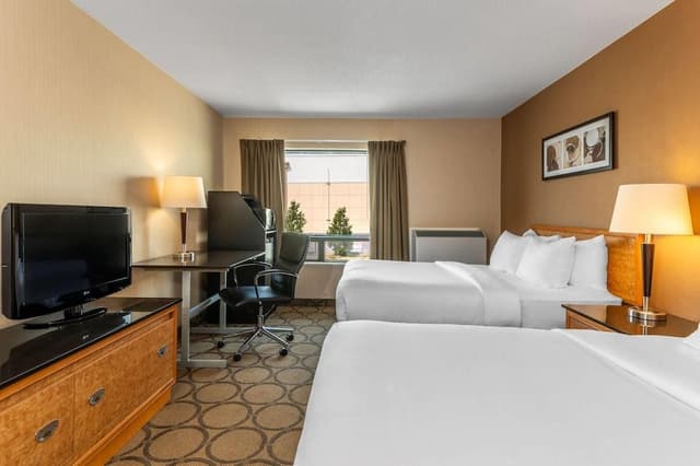 Room, 2 Queen Beds