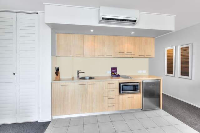 One Bedroom Suite