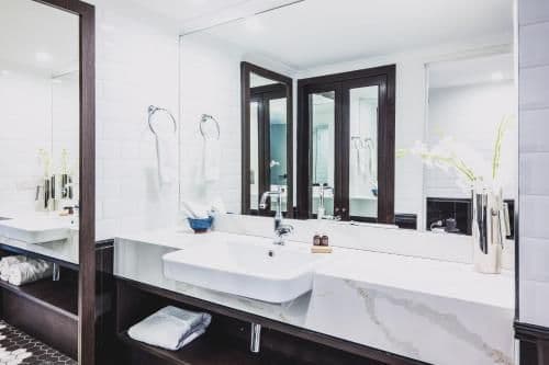 Hinkler Suite