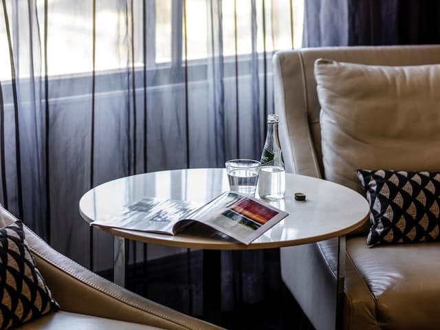 Deluxe Room, 1 King Bed