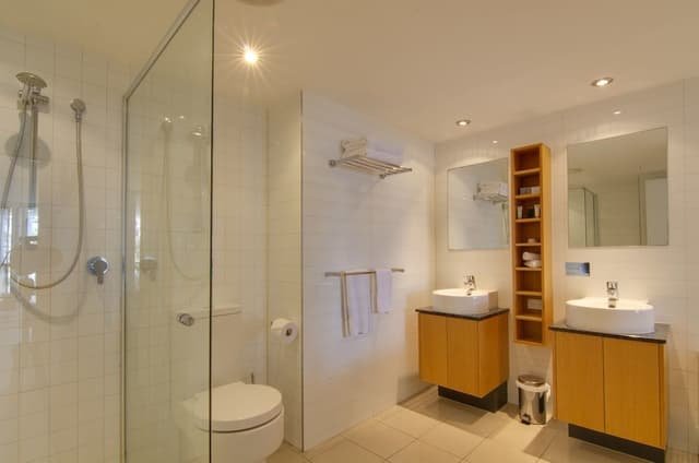 Premium Three Bedroom Beachfront Spa Apartment