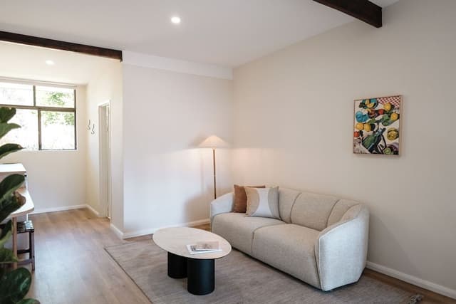 One Bedroom Apartment