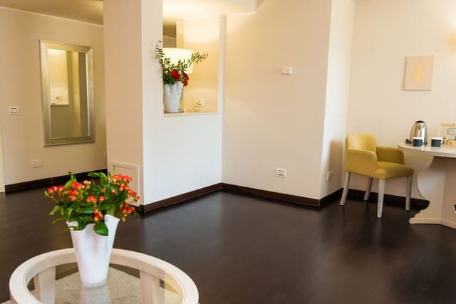 Suite, Multiple Beds