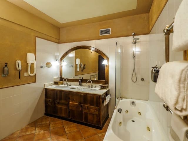 Deluxe Double Room, Ensuite