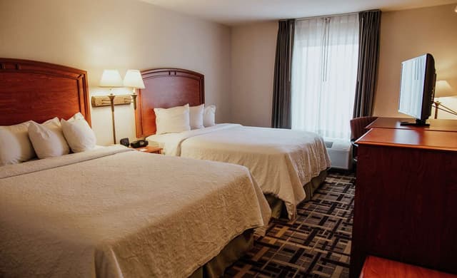 2 DOUBLE BEDS NONSMOKING