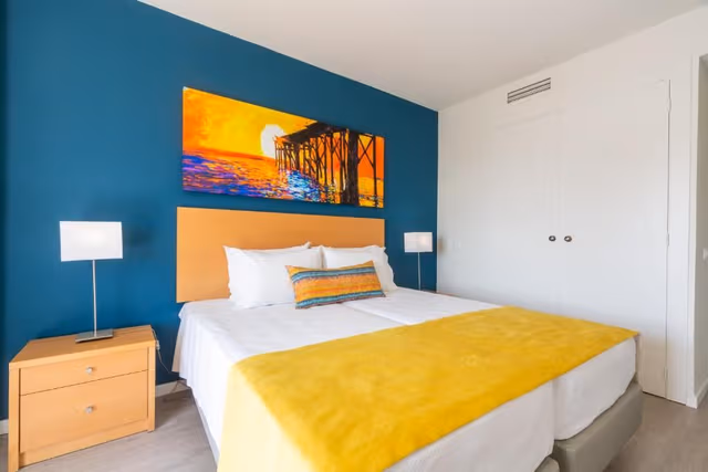 Two-Bedroom Apartment with Marina View (4 Adults + 1 Child)