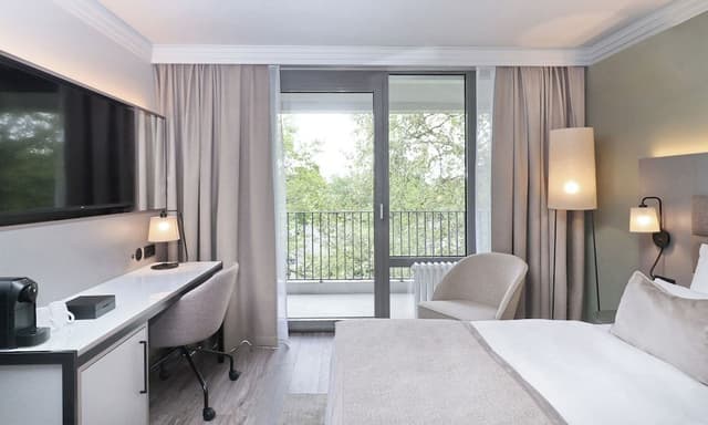 Comfort Twin Room