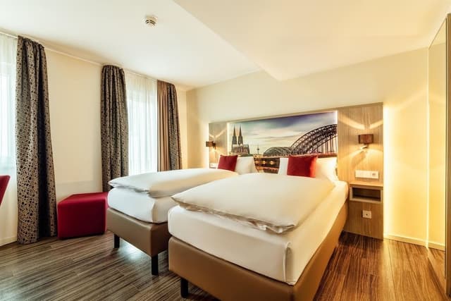 Comfort Twin Room