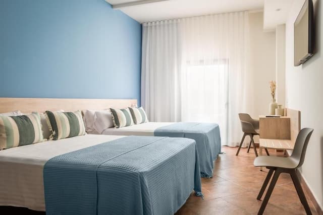 Triple room ( 2+1)