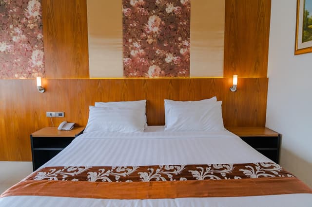 SUITE TWO BEDROOMS