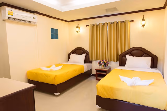 Deluxe Twin Room