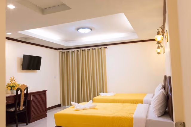 Deluxe Twin Room
