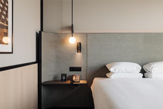 ONE BEDROOM SUITE WITH CITY VIEW