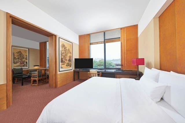 Executive Suite, 1 King Bed