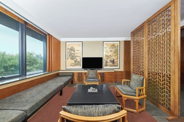 Executive Suite, 1 King Bed