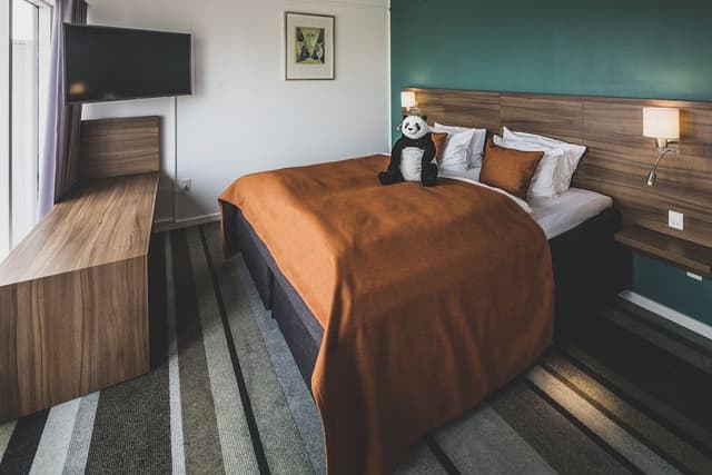 Junior Suite, Harbor View (HARBOR SUITE)