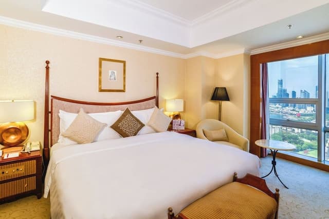 Executive Suite, Sea View
