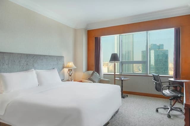 Standard Room, 1 King Bed