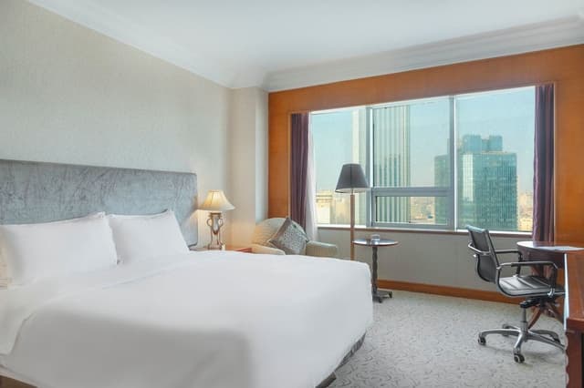 Standard Room, 1 King Bed