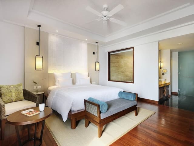 Suite, 1 King Bed (Penthouse, High Floor)