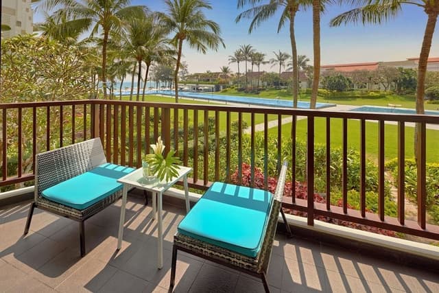 Superior Room, 1 Queen Bed, Balcony